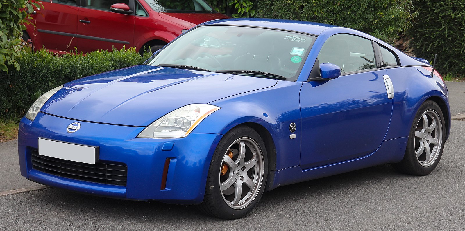 Photo of Nissan 350z