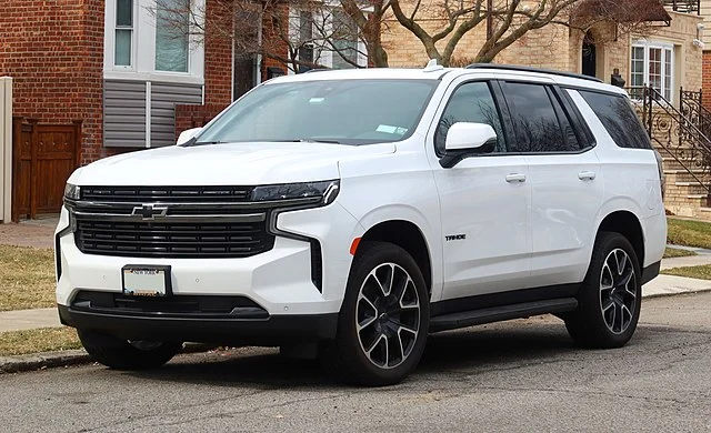 white 2022 chevrolet tahoe