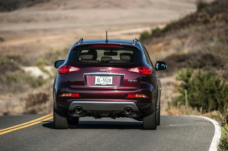 Maroon Infiniti QX50