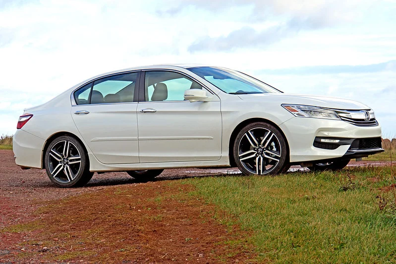 White 2016 Honda Accord 