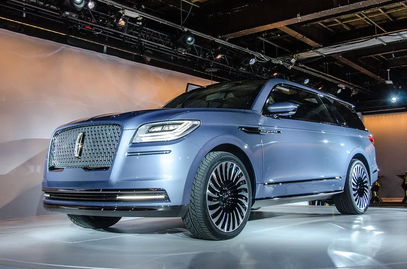 Lincoln Aviator in a showroom