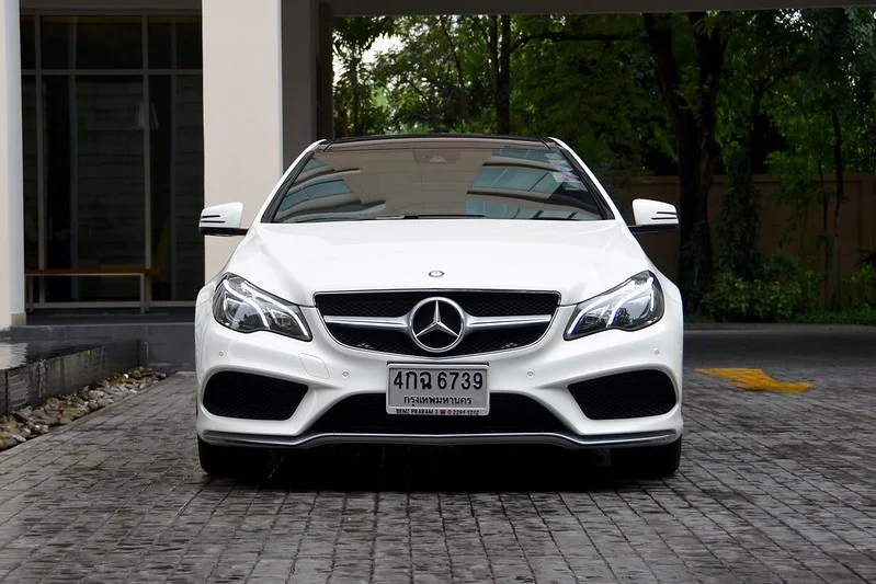 White Mercedes-Benz E-Class