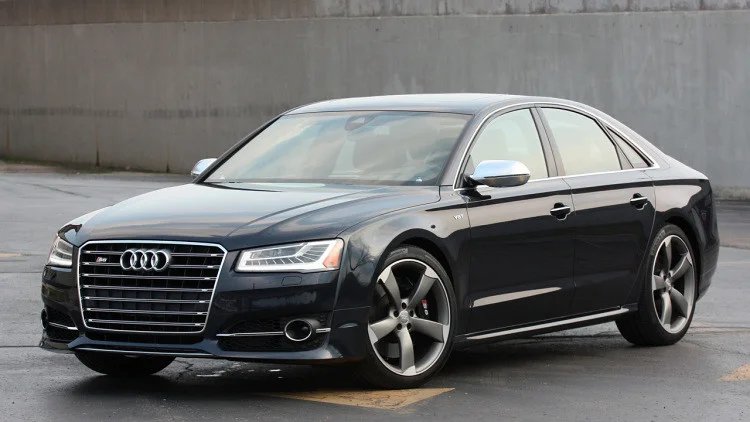 black audi s8