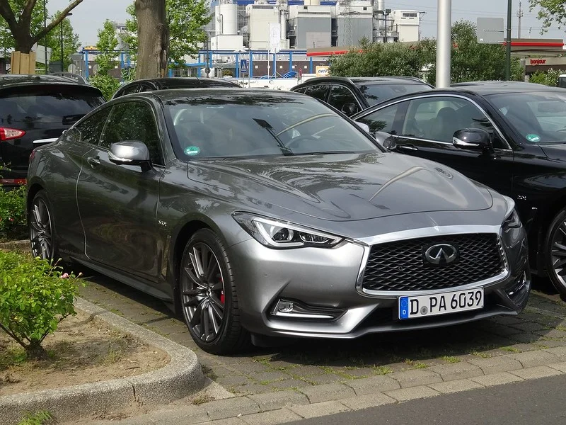 Silver Infiniti Q60