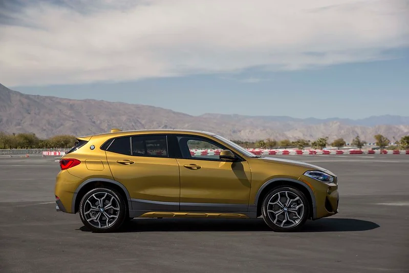 Gold BMW X2