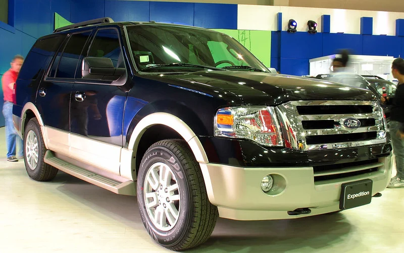 Black Ford Expedition