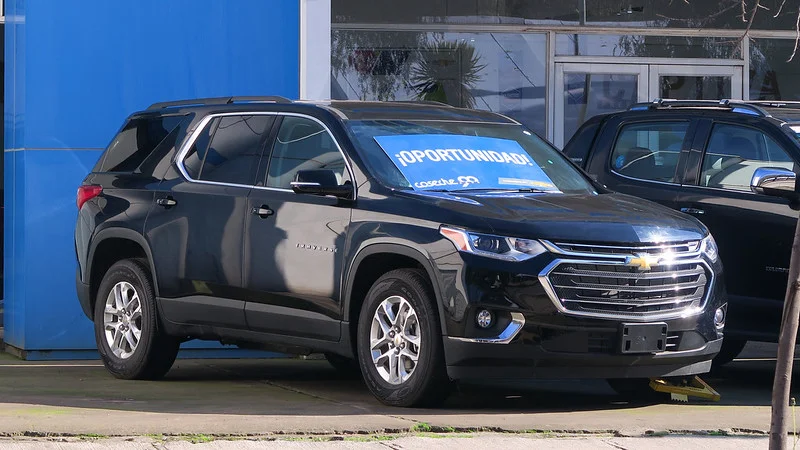 Chevy Traverse in a car lot