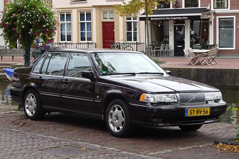 Black Volvo S90s