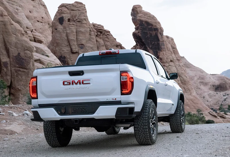 White GMC Canyon