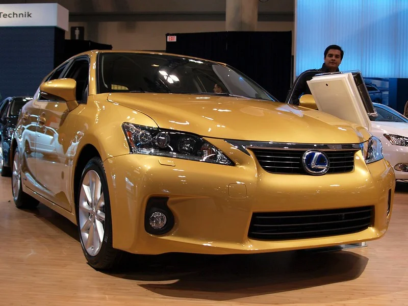 Gold 2011 Lexus CT