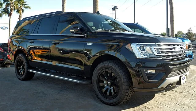 Black Ford Expedition Max