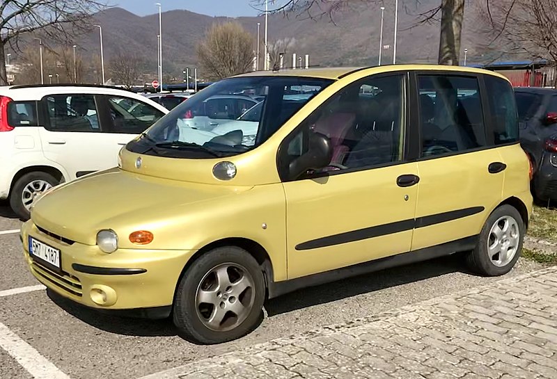 yellow Fiat Multipla