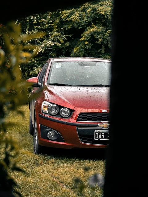 Red Chevrolet Sonic 