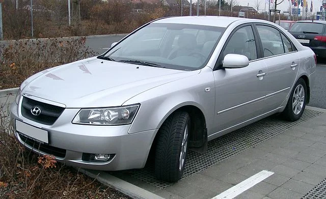 Silver Hyundai Sonata